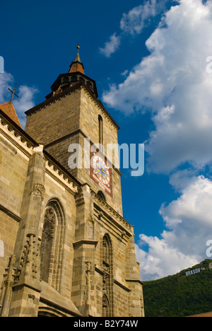 Biserica Neagră l'Église Noire dans la vieille ville de Brasov Roumanie Europe Banque D'Images