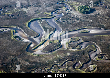 Photographie aérienne de Crystal River, dans le nord-ouest de la Floride ; l'une des rares zones non développées dans l'état et un lamantin refuge. Banque D'Images