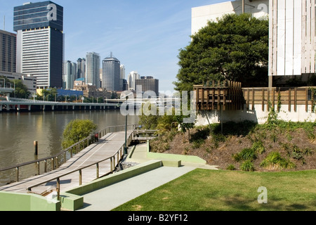 Relations sérieuses in harmonieux le long de la rivière Brisbane, Australie Banque D'Images