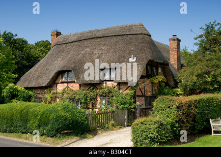 Longstock Hampshire Angleterre Thatched cottage Banque D'Images
