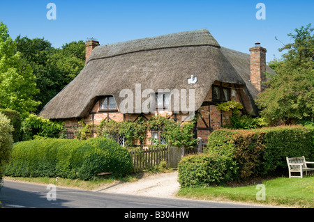Longstock Hampshire Angleterre Thatched cottage Banque D'Images