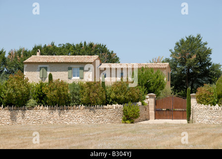 Maison rurale dans la Provence, dans le sud de la France Banque D'Images