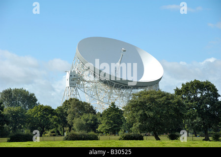 Le radiotélescope Lovell (Mark I) à l'observatoire de Jodrell Bank Banque D'Images