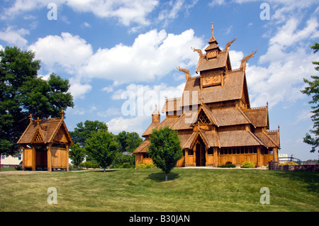 Une réplique d'une église Stav au Scandinavian Heritage Centre à Minot, Dakota du Nord, USA Banque D'Images