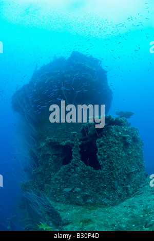 Pont de l'USS Saratoga atoll de Bikini des Îles Marshall Micronésie Océan Pacifique Banque D'Images