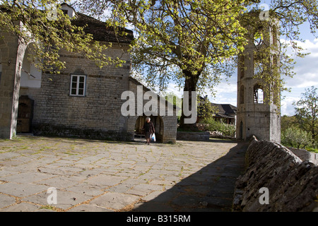 L'Épire Grèce Zagororia Megalo Papigko villages situés dans le Parc National de Vikos Aoos Banque D'Images