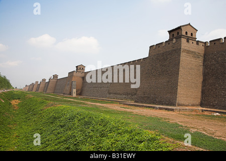 Le mur extérieur de l'ancienne ville fortifiée de Pingyao dans la province du Shanxi, en Chine. Banque D'Images