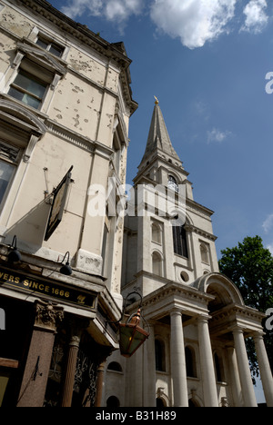 "Christ Church" et "Dix Cloches Pub", "Jack the Ripper" Place, Londres Banque D'Images