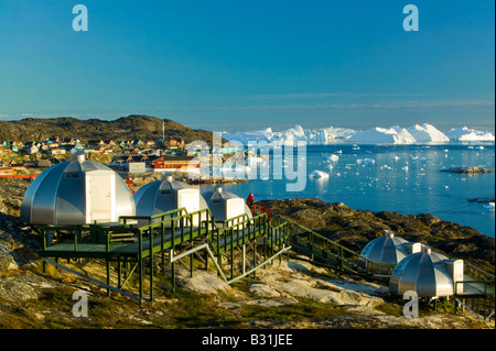 Des igloos en raison de l'Arctique à Ilulissat Groenland Hotel Banque D'Images