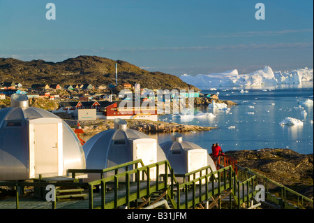 Des igloos en raison de l'Arctique à Ilulissat Groenland Hotel Banque D'Images