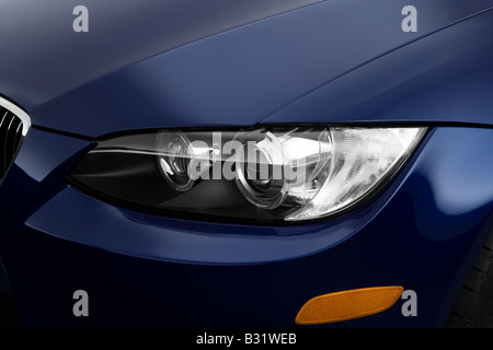 2008 BMW 3-Series M3 en bleu - Phare Banque D'Images