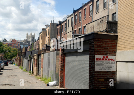 Maisons en rangée à la classe florissante le quartier historique de St Nicholas dans le quartier de Harlem, New York Banque D'Images