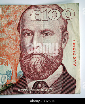 Charles Steward Parnell sur le formulaire de note de 100 livres irlandaises des années 1990 Banque D'Images