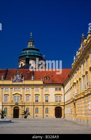 Cour de l'Abbaye de Melk, prélats, Stift Melk, abbaye bénédictine, catholique, le catholicisme romain, Melk, Autriche, Basse Autriche, Autriche Etat Banque D'Images
