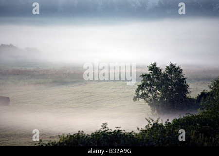 Lever du soleil sur la vallée de la rivière Gauja dans Gaujiena Vidzeme Lettonie Banque D'Images