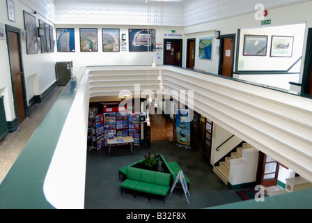 À l'intérieur de Shoreham Airport Terminal Banque D'Images