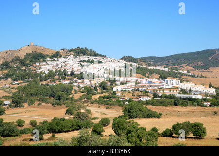 Village blanc de Jimena de la Frontera, Andalousie, Sud de l'Espagne Banque D'Images