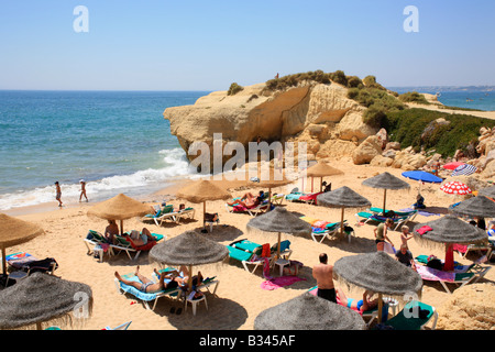 Plage Praia da Galé près de Albufeira, Algarve, Portugal Banque D'Images