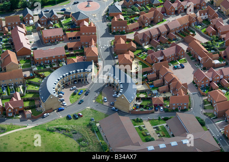 Vue aérienne de l'ensemble immobilier moderne dans la région de Norwich, Norfolk, Angleterre Banque D'Images
