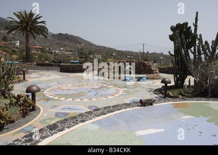 La Plaza de la Glorieta de Las Manchas conçu par l'artiste local Luis Morera, La Palma, Canary Islands Banque D'Images