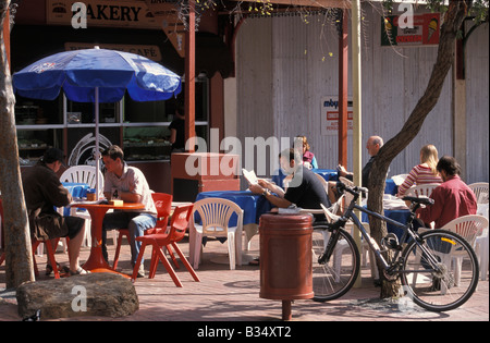 Café en plein air Todd Mall Alice Springs Australie Territoire du Nord Banque D'Images