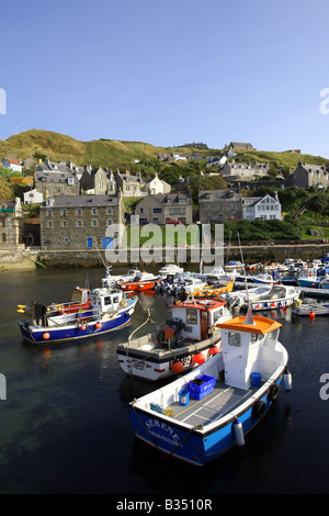 Ancien village de pêcheurs et port de Gardenstown sur la côte nord de l'Aberdeenshire, Ecosse, Royaume-Uni Banque D'Images