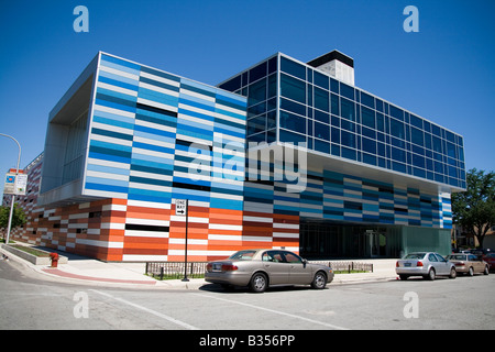 Chicago, IL Gary Comer Youth Centre par John Ronan architectes au grand croisement sur le côté sud du quartier Banque D'Images