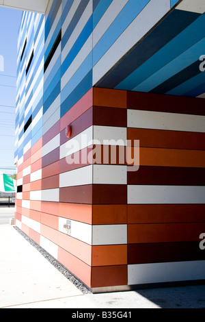 Chicago, IL détail de Gary Comer Youth Centre par John Ronan architectes au grand croisement sur le côté sud du quartier Banque D'Images