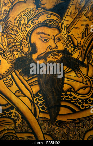 Gardien de porte ou Menshen taoïste à l'entrée de WAK Hai Cheng Bio Taoïsme temple ou temple taoïste de Yueh Hai Ching , Singapour, en Asie Banque D'Images