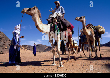 Dans le désert du Sahara touareg Libye Banque D'Images