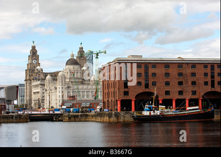 Les bâtiments du foie Liverpool UK Banque D'Images