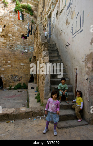 Les enfants à l'intérieur du château des Croisés à Tartous en Syrie Banque D'Images