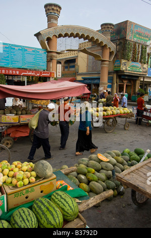 Marché du dimanche à Kashgar dans la province du Xinjiang Chine Banque D'Images