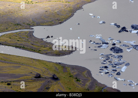 Vue aérienne sur lagon de glace dans le parc national de Skaftafell, l'Islande. Banque D'Images