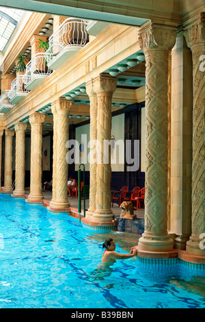 Thermes Gellért à Budapest Hongrie Banque D'Images