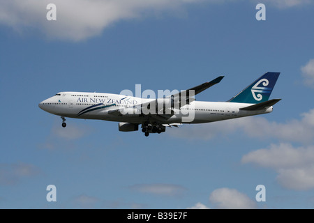 Air New Zealand Boeing 747-400 à l'arrivée Banque D'Images