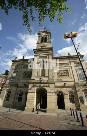 Ville de Derby, en Angleterre. La Guildhall qui est la maison du Derby Guildhall Theatre est situé dans la région de Derby du marché. Banque D'Images