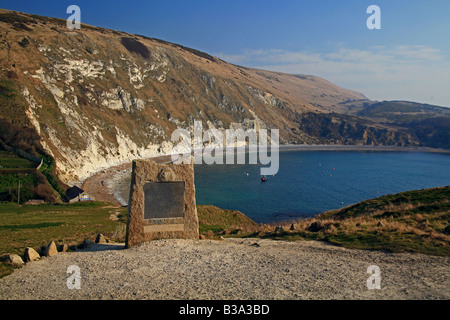 Le site du patrimoine mondial de l'UNESCO sur la crique de Lulworth Cove, Dorset, England, UK Banque D'Images