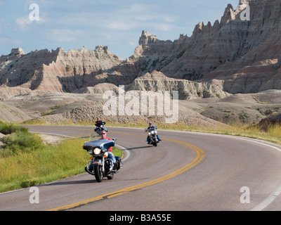 Les Badlands National Park dans le Dakota du Sud aux États-Unis. Au cours de l'équitation de moto rallye moto annuel Black Hills. Banque D'Images