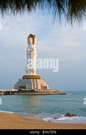 108 mètres Guanyin Statue de Nanshan, sur l'île de Hainan, Sanya, Chine Banque D'Images