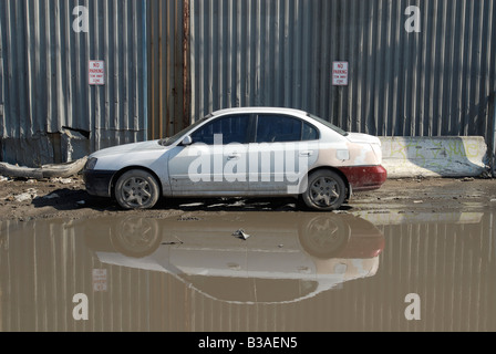 Réparation de l'automobile des entreprises connexes prendre le gros de l'industrie en Point Willets dans les nouveaux quartiers de Queens à New York Banque D'Images