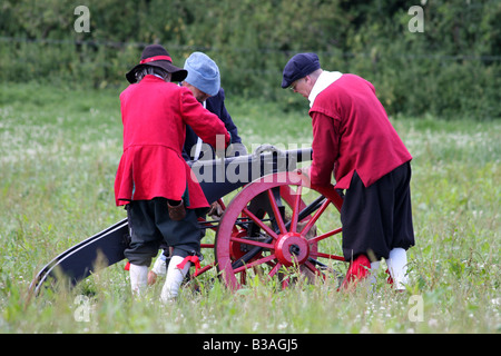 Un canon chargé à la reconstitution de la bataille de Faringdon dans la guerre civile anglaise. Banque D'Images