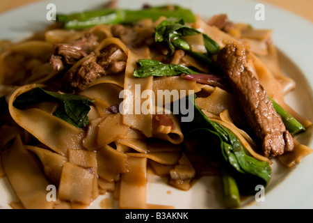 Relations sérieuses in nouilles boeuf hor Banque D'Images