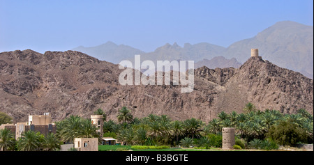 Village de guet et Jabal Al Batinah Région Nakhal Sultanat d'Oman Banque D'Images