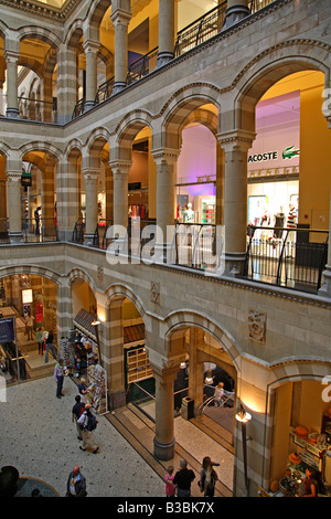 Magna Plaza Shopping Centre, Amsterdam, Pays-Bas Banque D'Images