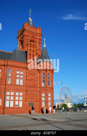 La Pierhead Building, la baie de Cardiff, Cardiff, Pays de Galles, Royaume-Uni Banque D'Images