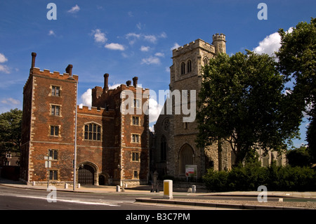 Lambeth Palace et l'église de St Mary Banque D'Images