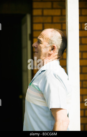 Senior man pilier Banque D'Images