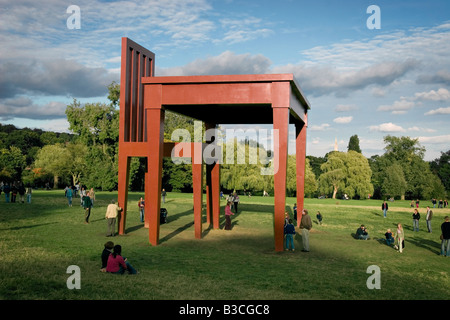 L'écrivain Sculpture par Giancarlo Neri Banque D'Images