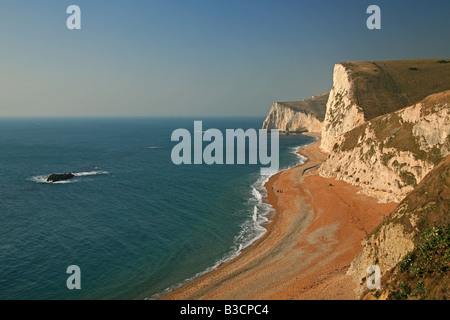 Sentier côtier du sud-ouest à l'ouest de Durdle Door vers Swyre La Tête La tête et bat Dorset England UK Banque D'Images